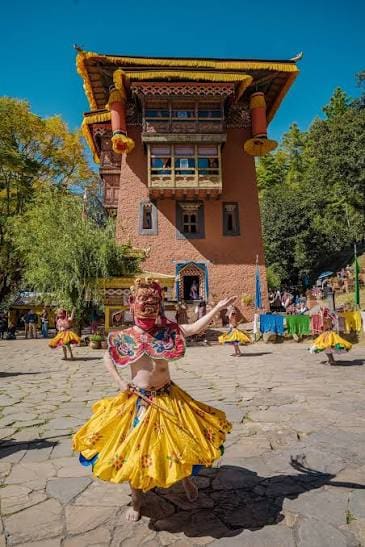 4-Day Dechenphu Tshechu Short Festival Tour image