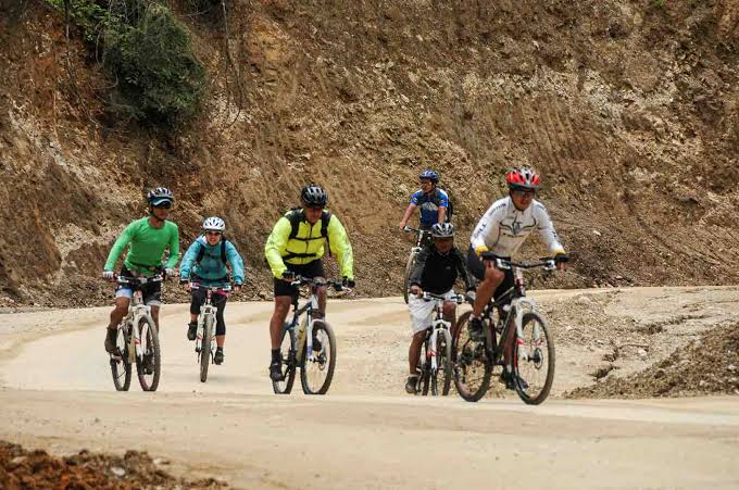 Cycling tour in Bhutan